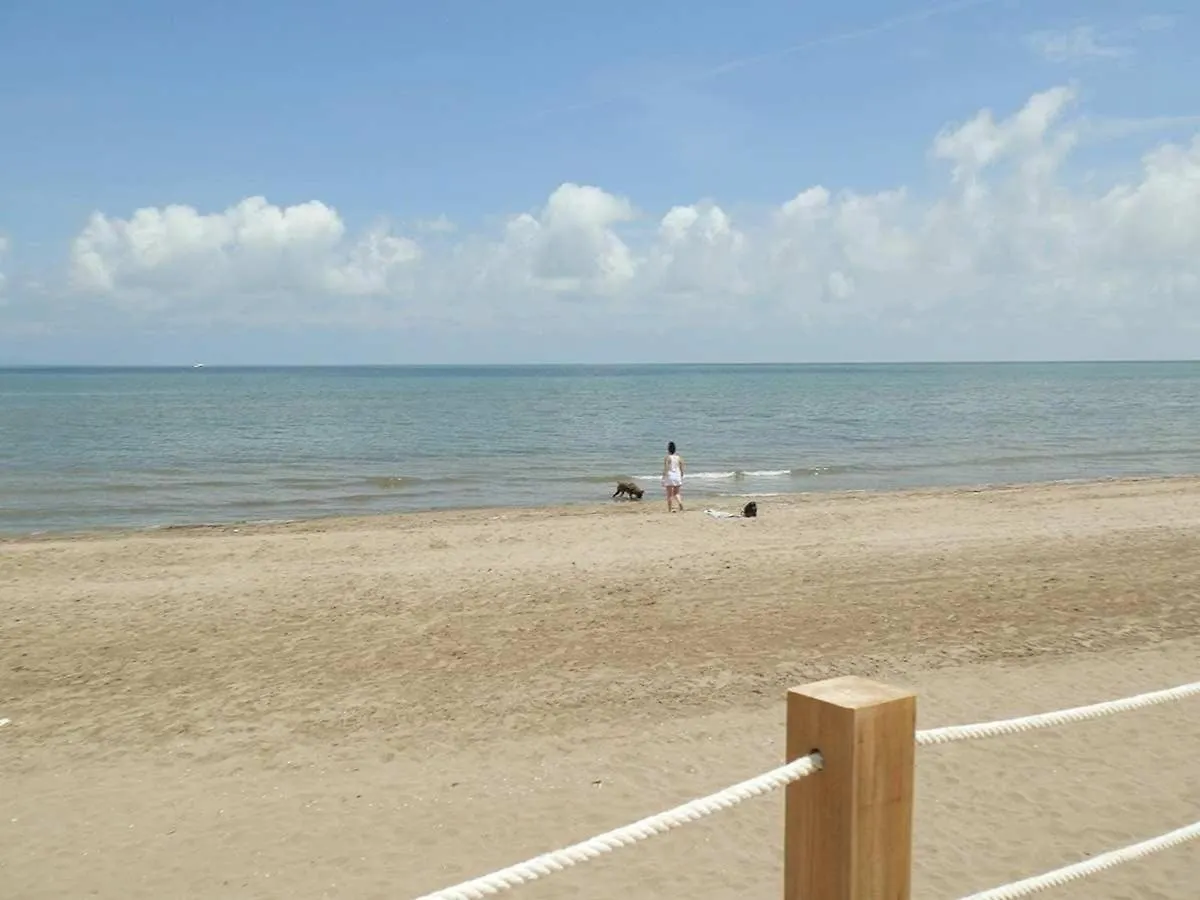 Vacaciones Junto Al Mar: Piscina, Aire Acondicionado, Mascotas Bienvenidas, Playa Para Perros, Wifi Gratis - Es-184-13 Riumar