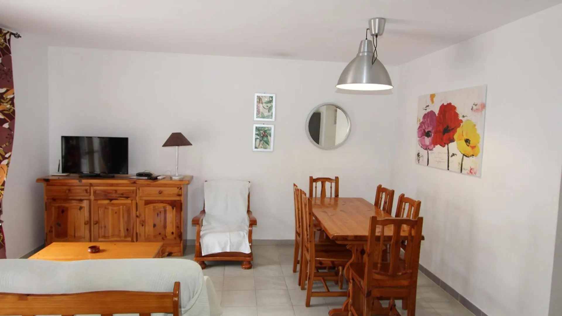Holiday home Vacaciones Junto Al Mar: Piscina, Aire Acondicionado, Mascotas Bienvenidas, Playa Para Perros, Wifi Gratis - Es-184-13 Riumar